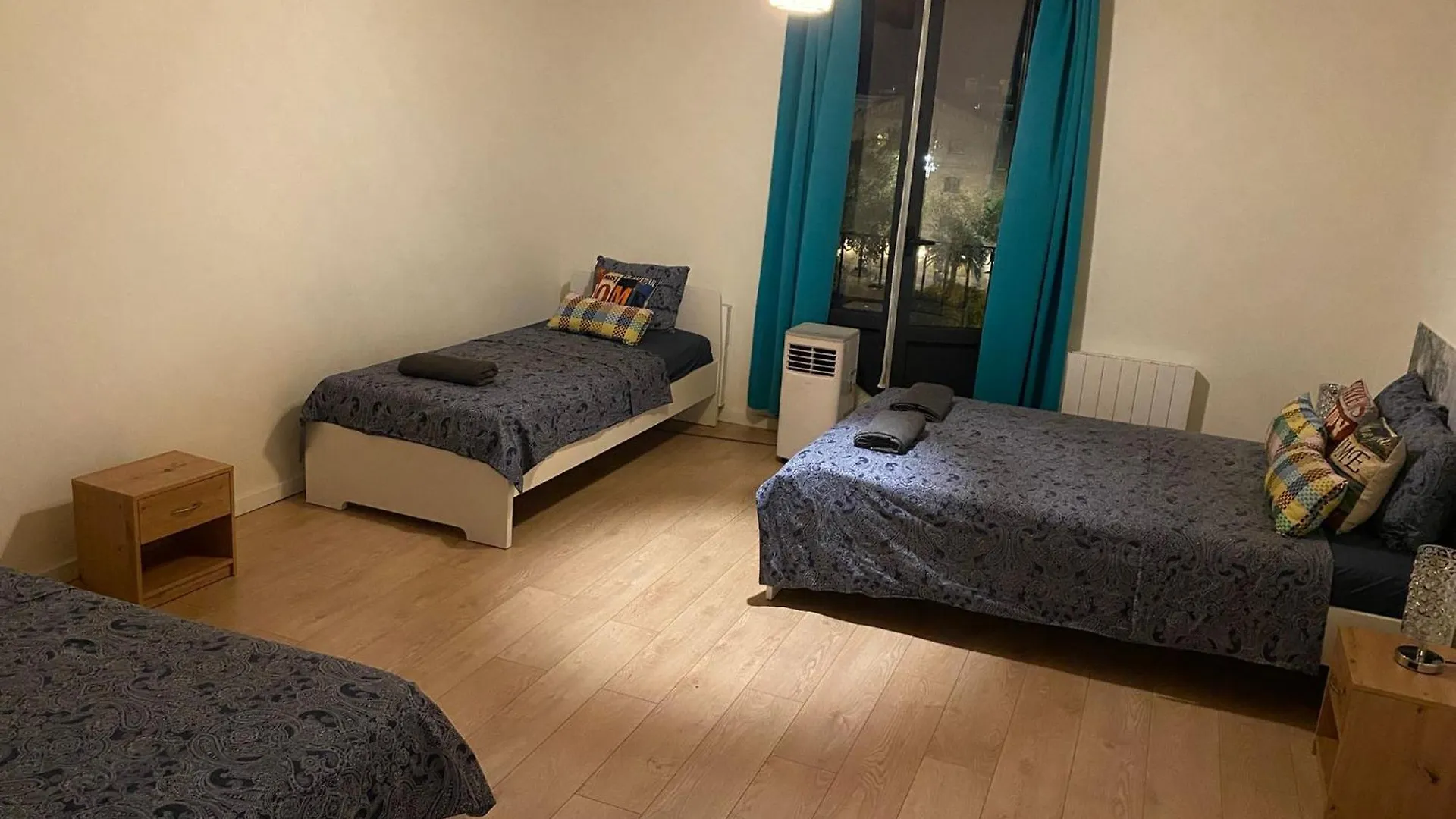 Crisqueen Flat Ostello Barcellona